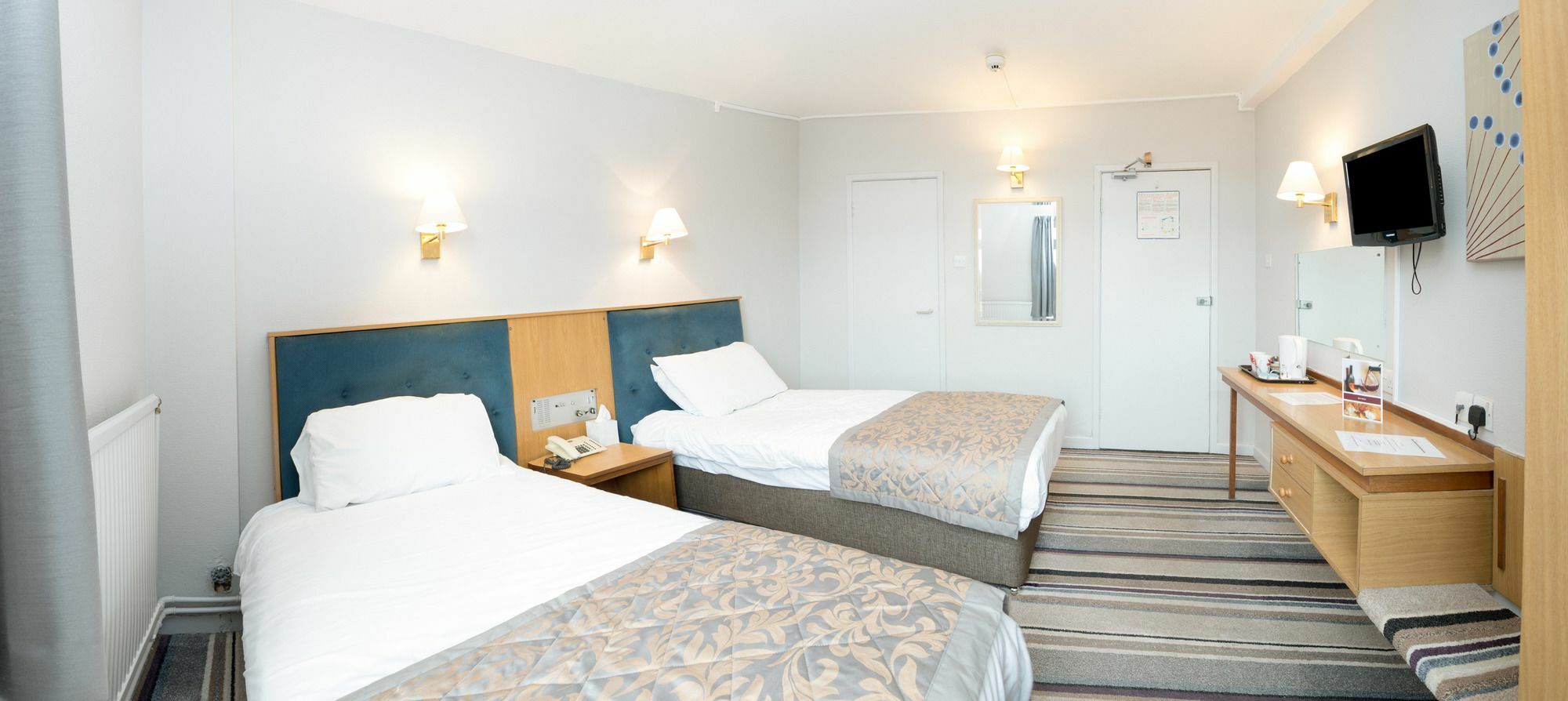 Norwich Hotel מראה חיצוני תמונה